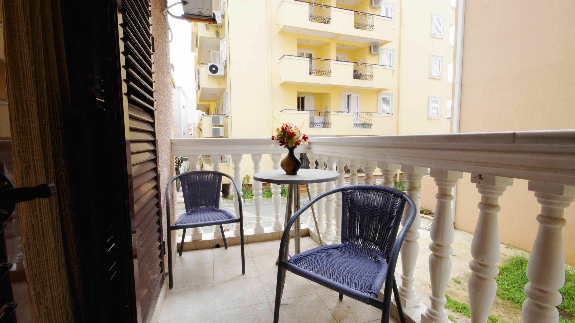 Apartment Glomazic Будва Экстерьер фото